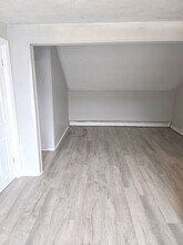 150 Sisson St, Unit Unit 3 in Pawtucket, RI - Foto de edificio - Building Photo