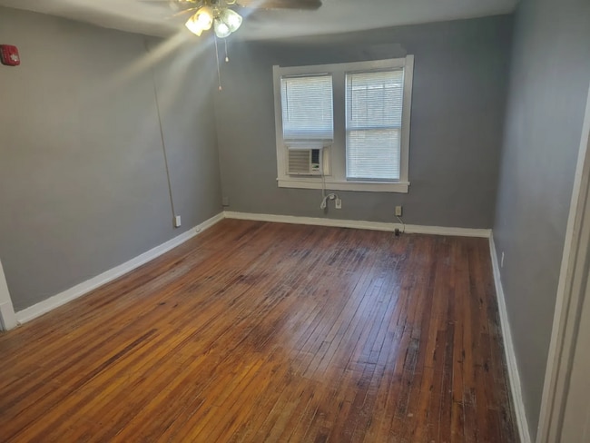 706 Chickamauga Ave in Knoxville, TN - Building Photo - Building Photo