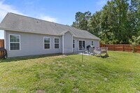 758 Radiant Dr photo'