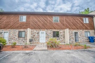 2705 Sood Rd in Knoxville, TN - Building Photo