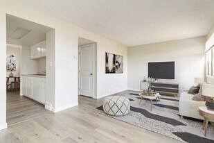 Westwood Estates in Wetaskiwin, AB - Building Photo