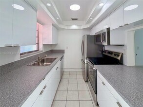 8124 SW 153rd Pl in Miami, FL - Building Photo - Building Photo