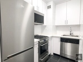 EAST 56 STREET in New York, NY - Building Photo - Building Photo
