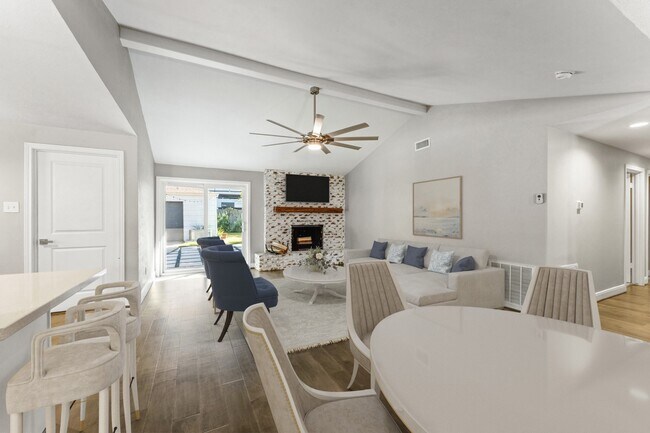 2515 Blue Willow Dr in Houston, TX - Building Photo - Building Photo