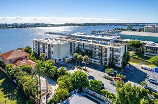 896 N Federal Hwy in Lantana, FL - Building Photo