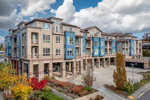 White Swan in Redmond, WA - Building Photo