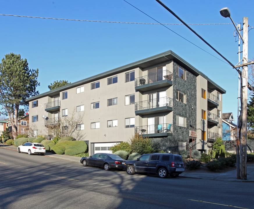 Midvale Manor in Seattle, WA - Foto de edificio