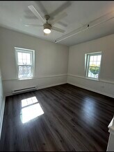 12 Walnut St in Natick, MA - Building Photo - Building Photo