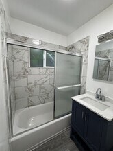 4109 Alla Rd in Los Angeles, CA - Foto de edificio - Building Photo