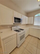 1436 E Still Creek Ave in Henderson, NV - Foto de edificio - Building Photo