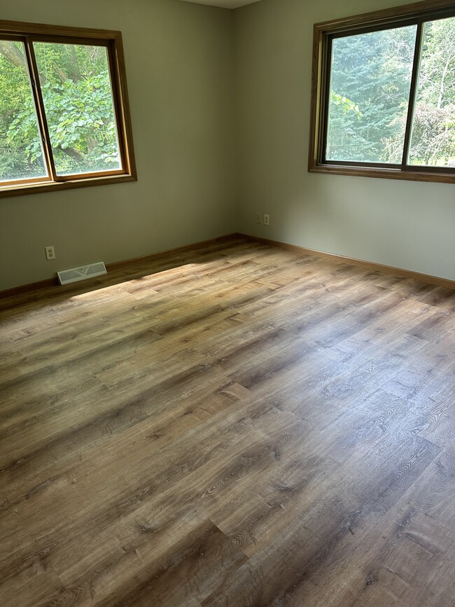property at 7765 S Mission Dr