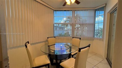 1701 NE Miami Gardens Dr in Miami, FL - Building Photo - Building Photo
