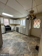 303 Harrison St in Riverton, NJ - Building Photo - Building Photo