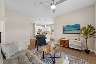 12630 Dream Fls Cir in Orlando, FL - Building Photo - Building Photo