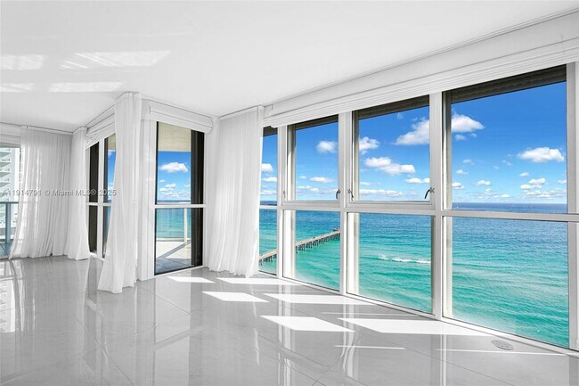 16485 Collins Ave in Sunny Isles Beach, FL - Building Photo - Building Photo