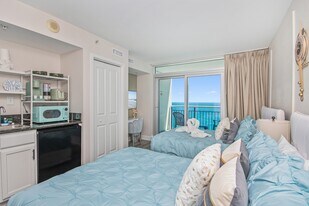 504 N Ocean Blvd in Myrtle Beach, SC - Building Photo