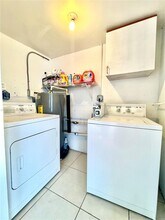 62 W 44th St in Hialeah, FL - Building Photo - Building Photo