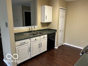 11876 Wapiti Way in Noblesville, IN - Building Photo - Building Photo