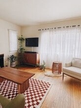 919 Medio Rd in Santa Barbara, CA - Building Photo - Building Photo