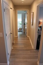 277 Alexandra Drive, Unit 4 in Mount Pleasant, SC - Foto de edificio - Building Photo
