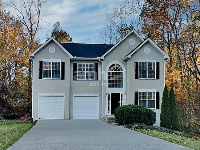 property at 5705 Wandering Vine Trl SE