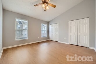 8301 Water Lily Way in Laurel, MD - Foto de edificio - Building Photo