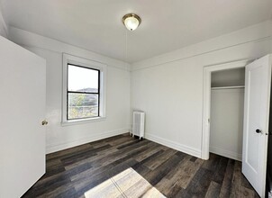 101 Clifton Pl in Jersey City, NJ - Building Photo - Building Photo