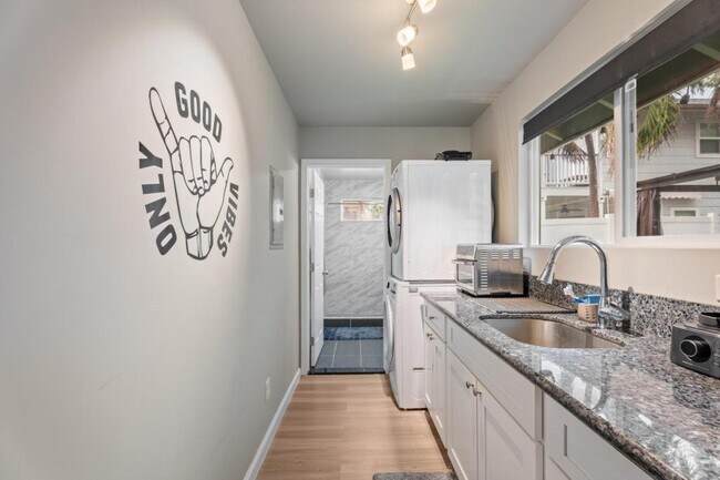 91-1018-1018 Kaikala St in Ewa Beach, HI - Building Photo - Building Photo
