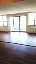 12900 Lake Ave, Unit 418 in Lakewood, OH - Building Photo - Building Photo