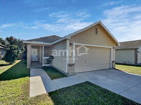 3530 Lantana Falls in San Antonio, TX - Building Photo