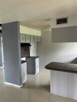 234 E Los Ebanos Blvd in Brownsville, TX - Building Photo