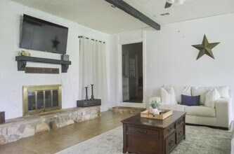 2369 Apache Dr in Montgomery, TX - Building Photo - Building Photo