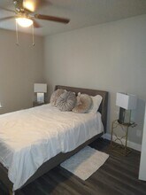 612 Londonderry Ln in Denton, TX - Building Photo - Building Photo