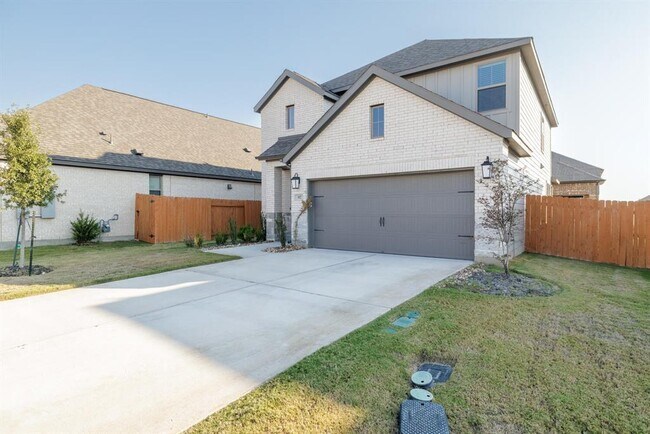 317 Langhorne Bnd in Liberty Hill, TX - Building Photo - Building Photo