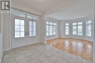 1417 Farrow Cresent in Innisfil, ON - Building Photo - Building Photo