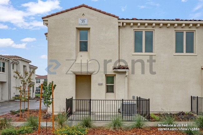 property at 5301 E Commerce Way