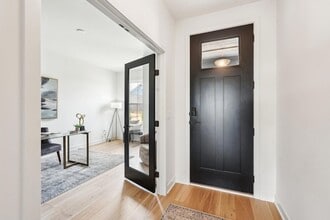 753 Man O War Blvd in Union, KY - Building Photo - Building Photo