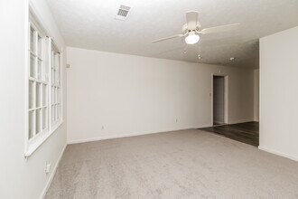 361 Morris Dr SE in Conyers, GA - Building Photo - Building Photo