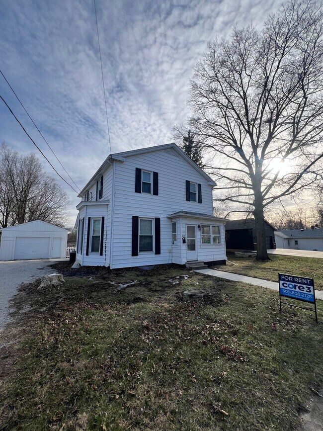 809 Kern St in Normal, IL - Building Photo - Building Photo