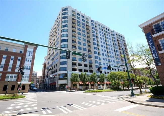 property at 123 College Pl