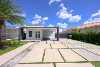 22811 SW 123rd Ave in Miami, FL - Building Photo - Building Photo