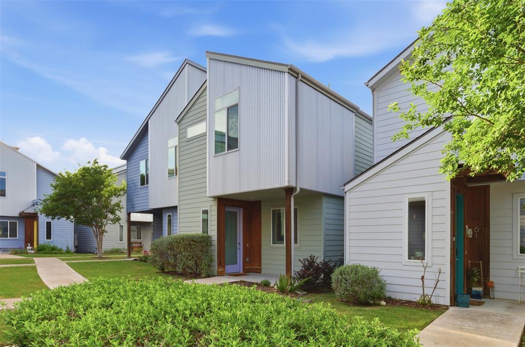 801 N Bluff Dr in Austin, TX - Foto de edificio