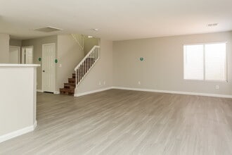 8620 Hidden Pines Ave in Las Vegas, NV - Building Photo - Building Photo