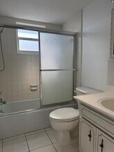 6026 22nd Ave N in St. Petersburg, FL - Building Photo - Building Photo