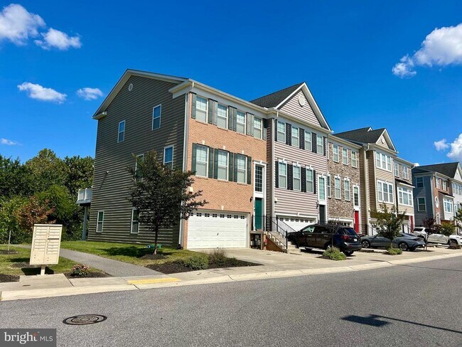 1330 Chapel Centre Dr in Gambrills, MD - Building Photo - Building Photo