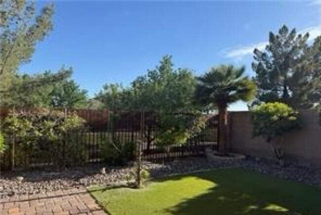 109 Delighted Ave in North Las Vegas, NV - Building Photo - Building Photo