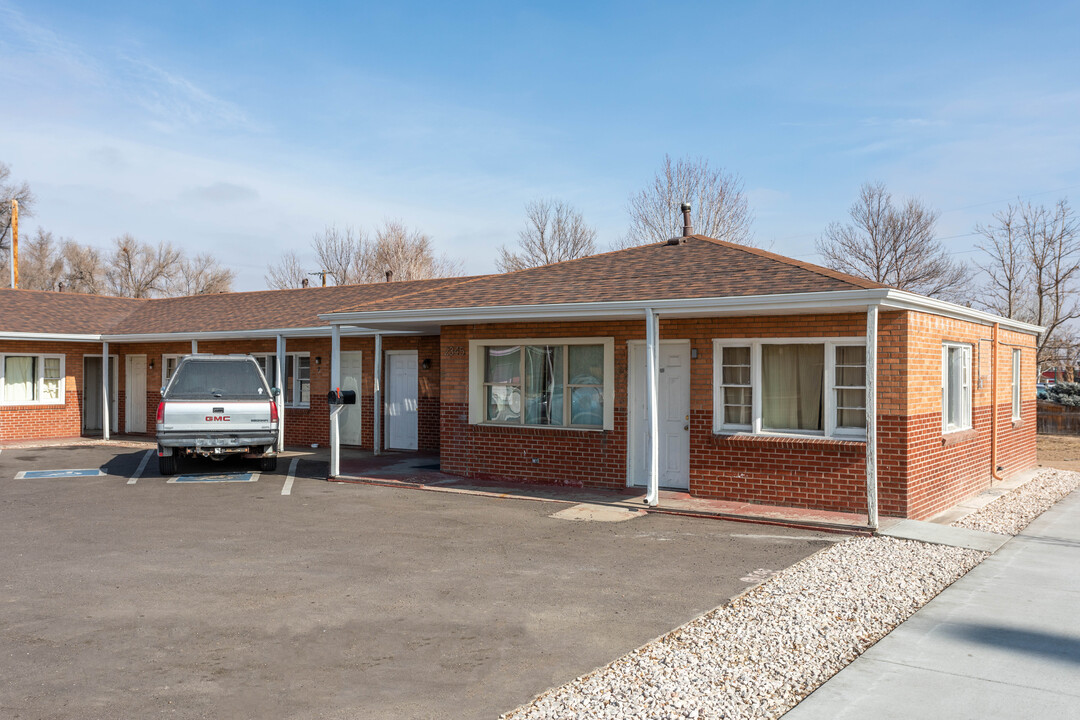 Red Wing Motel in Greeley, CO - Building Photo
