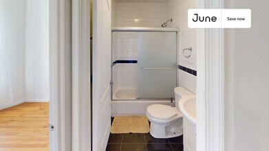 133 Avenue D Ave in New York, NY - Foto de edificio - Building Photo