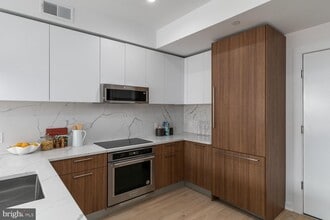 7700 Georgia Ave NW in Washington, DC - Building Photo - Building Photo