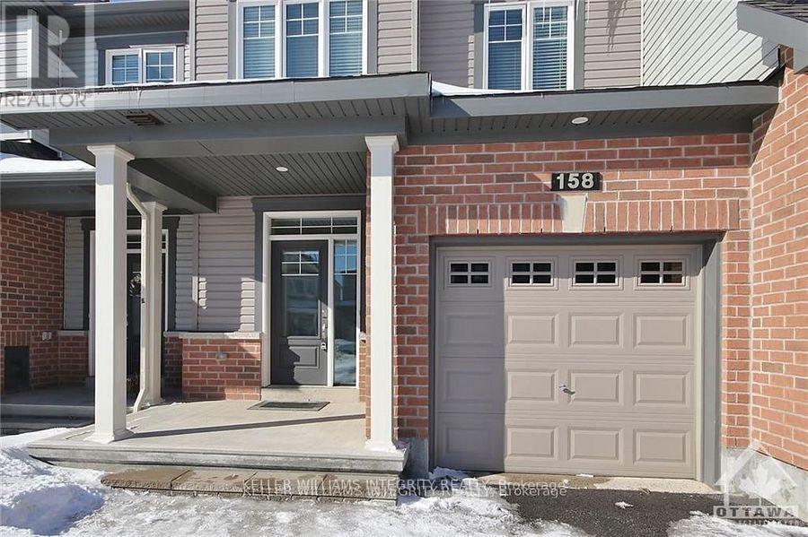 158 Bandelier Way in Ottawa, ON - Building Photo